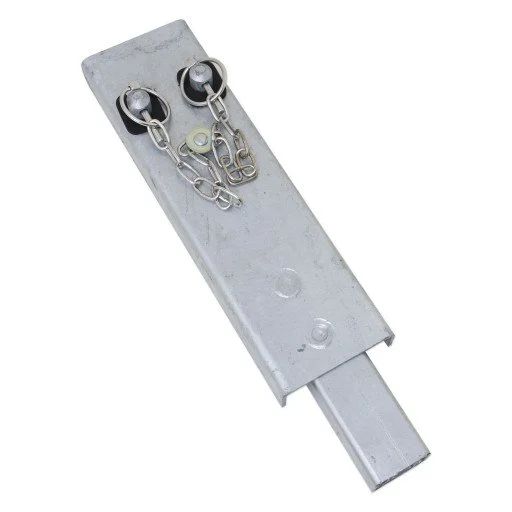 IW Dropside Centre Pillar — photo 1 of 1