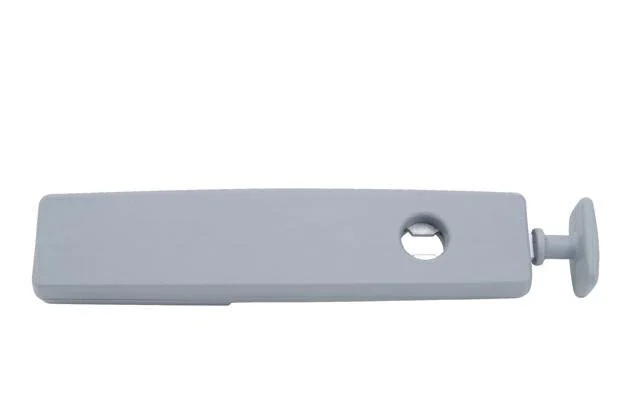 IW Pull Down Catch — photo 1 of 1